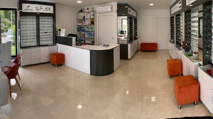 Székesfehérvár, Madách utcai üzlet - Cserta Optika